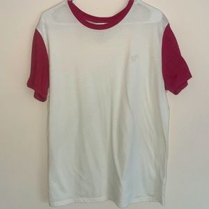 Red and white American Eagle large t-shirt